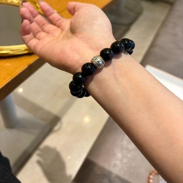 Guardian of Unity-Natural Silver Sheen Obsidian & Six-Syllable Mantra Couple Bracelets - 图片 3